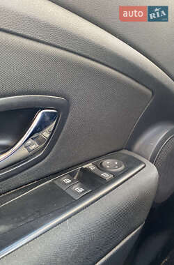 Хетчбек Renault Megane 2013 в Ірпені