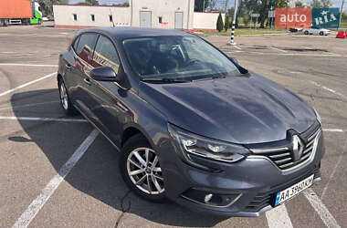 Хэтчбек Renault Megane 2017 в Киеве