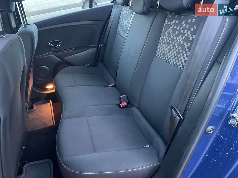 Универсал Renault Megane 2012 в Луцке фото 40 Универсал Renault Megane 2012 в Луцке