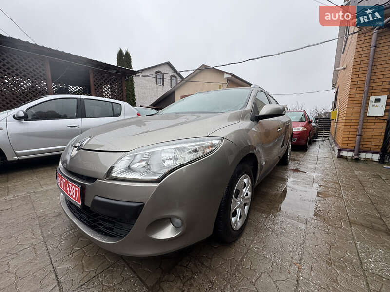 Renault Megane 2011 Renault Megane 2011