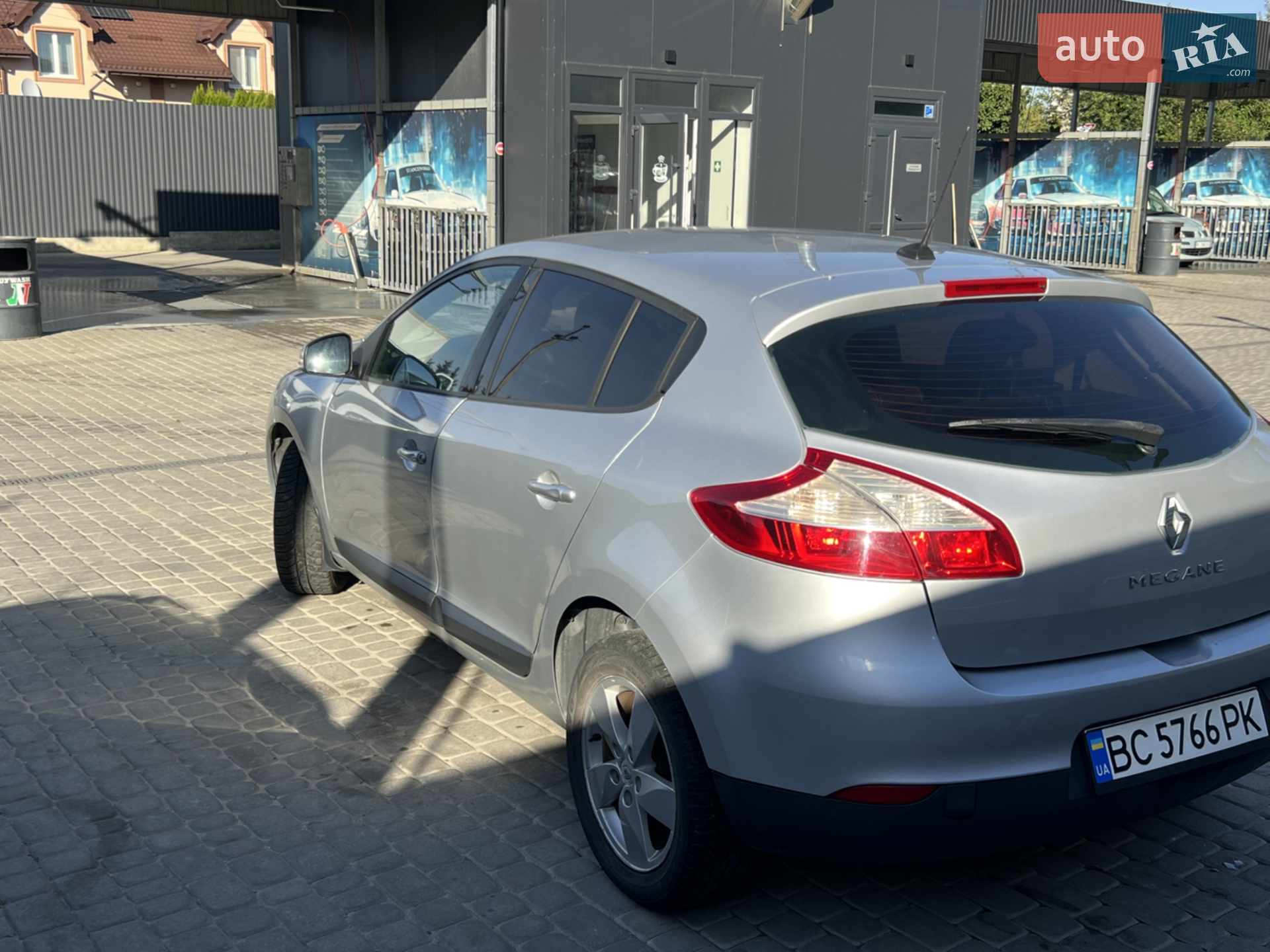 2010 Renault Megane - мініатюра 13