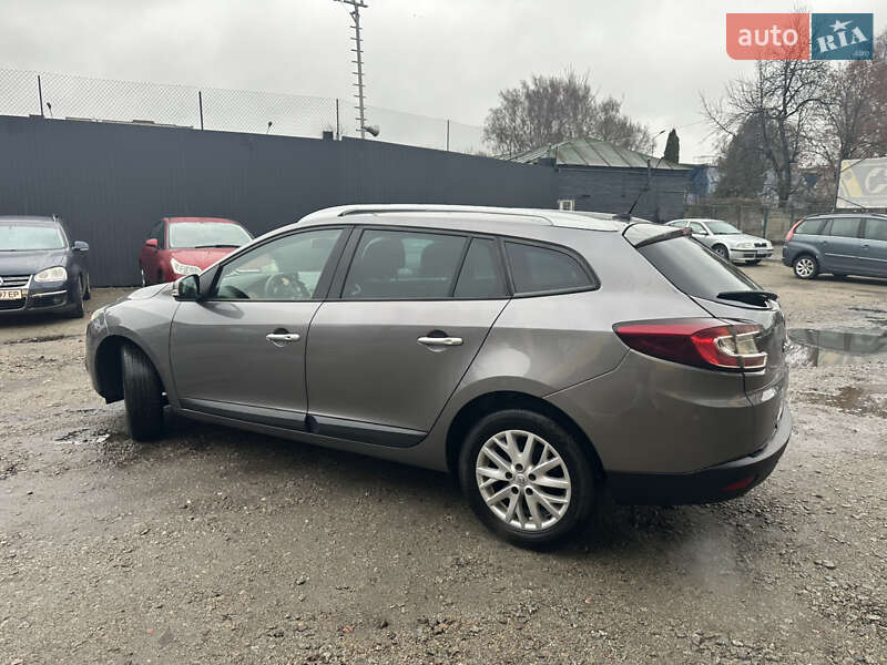 Универсал Renault Megane 2011 в Нежине фото 15 Универсал Renault Megane 2011 в Нежине