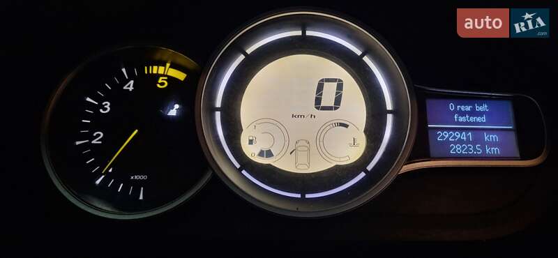 Хетчбек Renault Megane 2010 в Новій Ушиці фото 4 Хетчбек Renault Megane 2010 в Новій Ушиці