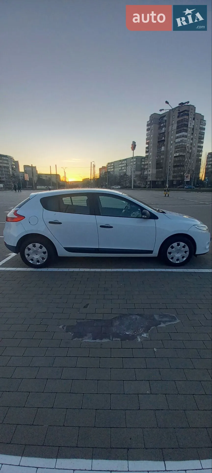 2011 Renault Megane - мініатюра 12