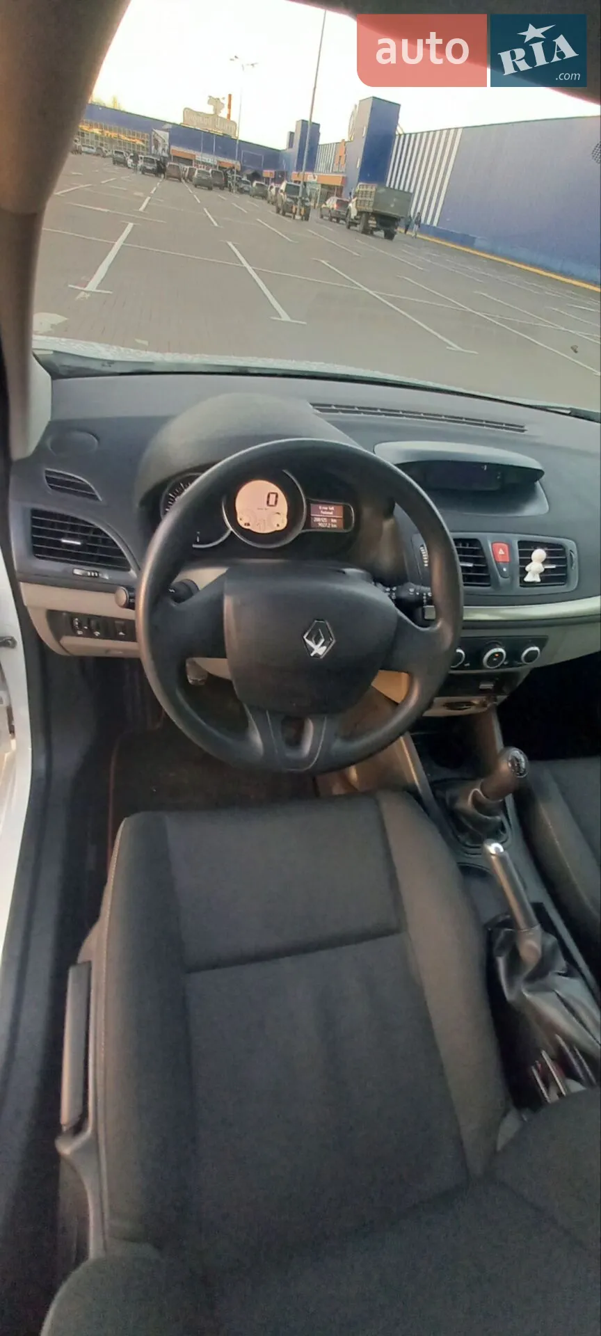 2011 Renault Megane - мініатюра 13