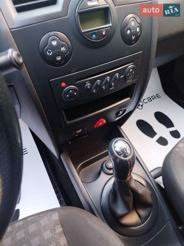 Универсал Renault Megane 2008 в Запорожье фото 86 Универсал Renault Megane 2008 в Запорожье