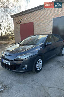 Хетчбек Renault Megane 2011 в Глобиному