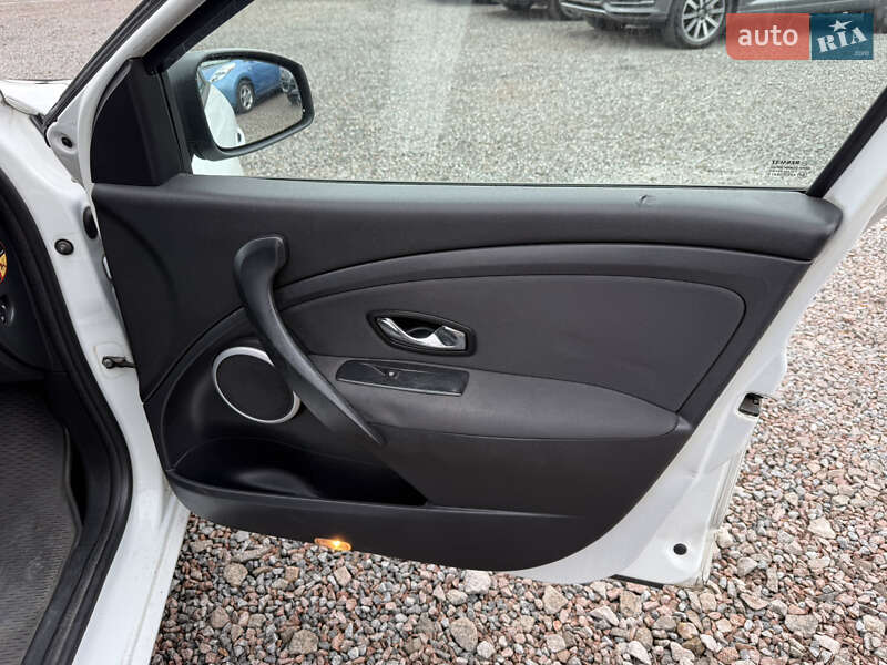 Универсал Renault Megane 2012 в Стрые фото 51 Универсал Renault Megane 2012 в Стрые