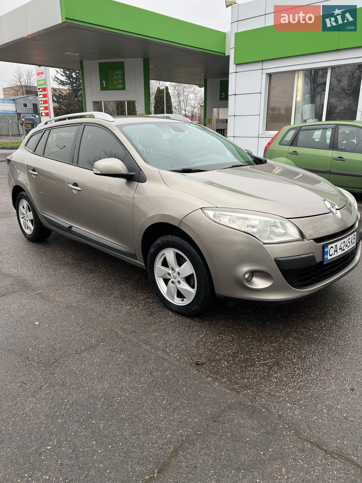 2010 Renault Megane - фото 1
