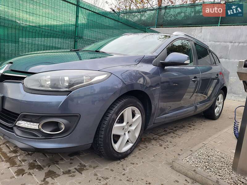 Универсал Renault Megane 2015 в Обухове фото 4 Универсал Renault Megane 2015 в Обухове