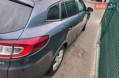 Универсал Renault Megane 2015 в Обухове