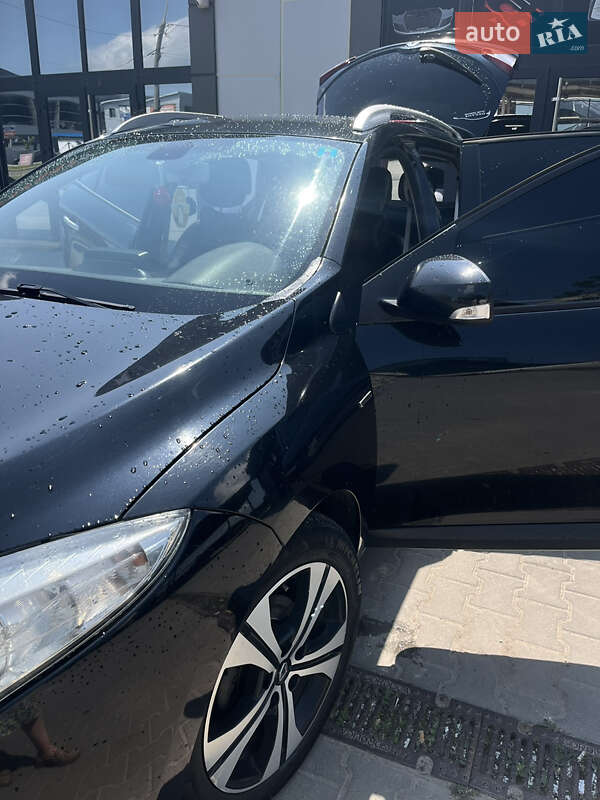 Універсал Renault Megane 2011 в Тернополі фото 5 Універсал Renault Megane 2011 в Тернополі