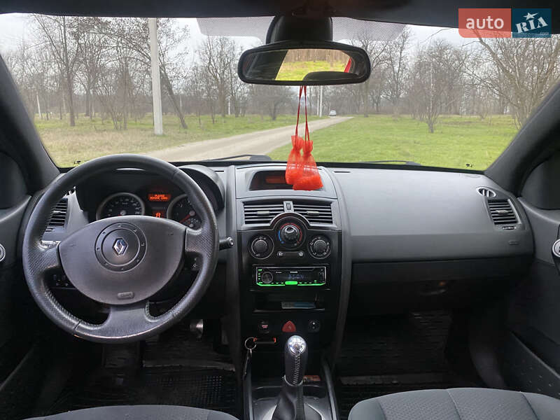 Седан Renault Megane 2004 в Кропивницком фото 8 Седан Renault Megane 2004 в Кропивницком