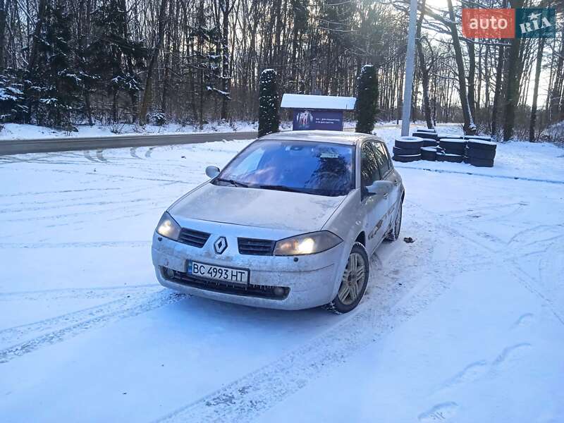 Хетчбек Renault Megane 2004 в Трускавці