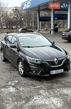 Универсал Renault Megane 2017 в Киеве