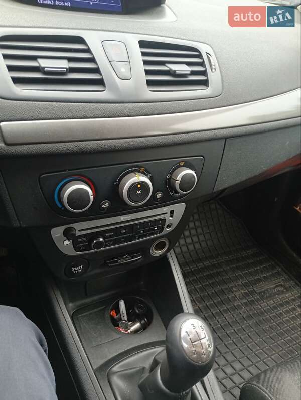 Універсал Renault Megane 2013 в Любешові