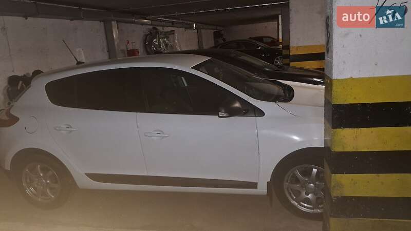 Хэтчбек Renault Megane 2014 в Тернополе