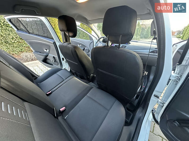 Хэтчбек Renault Megane 2014 в Одессе фото 22 Хэтчбек Renault Megane 2014 в Одессе