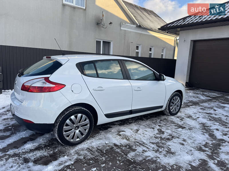 Хетчбек Renault Megane 2011 в Радивиліві фото 7 Хетчбек Renault Megane 2011 в Радивиліві