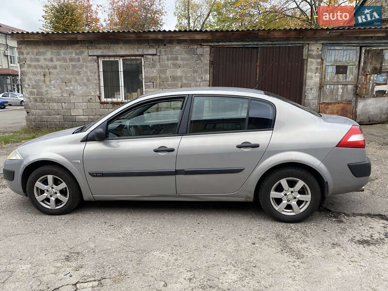 Седан Renault Megane 2005 в Киеве фото 4 Седан Renault Megane 2005 в Киеве