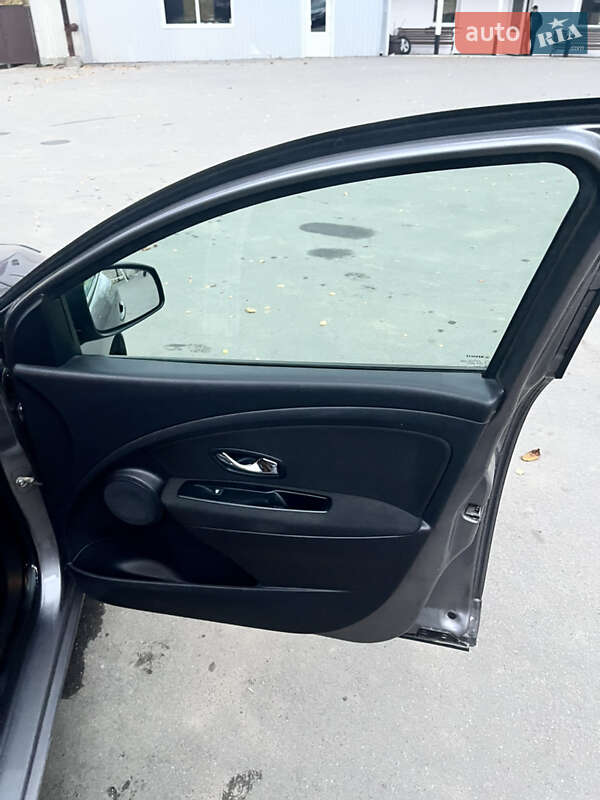 Хетчбек Renault Megane 2014 в Бару