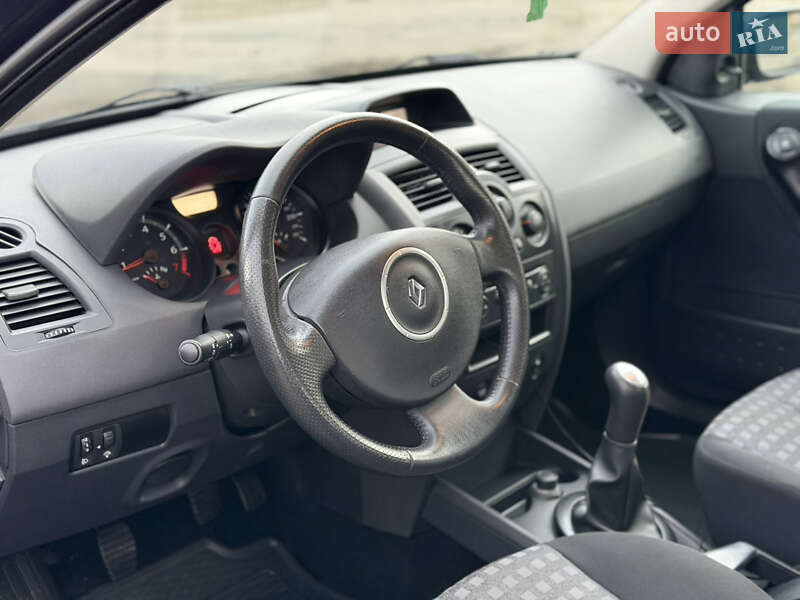 Седан Renault Megane 2009 в Камне-Каширском