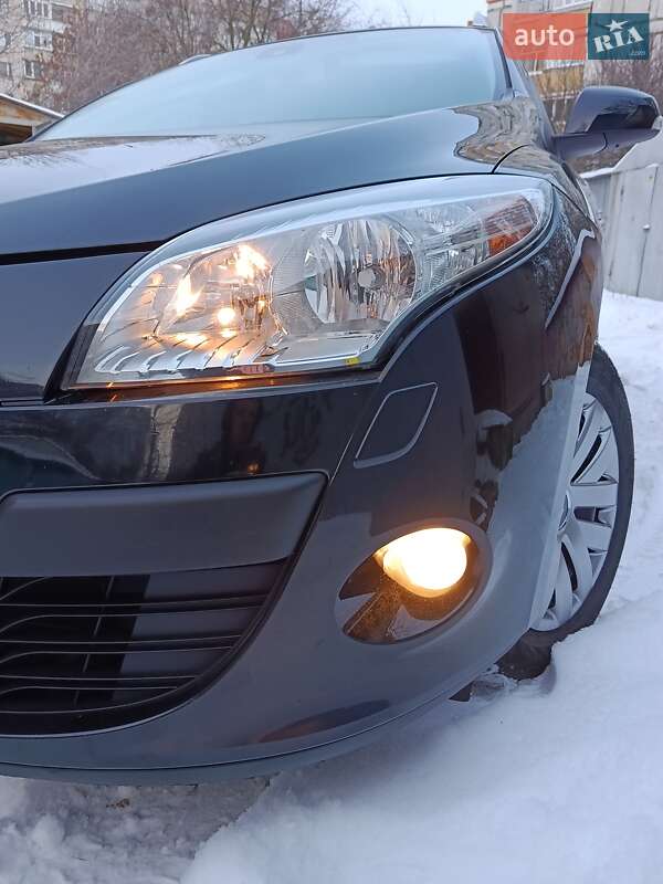 Універсал Renault Megane 2011 в Полтаві фото 11 Універсал Renault Megane 2011 в Полтаві