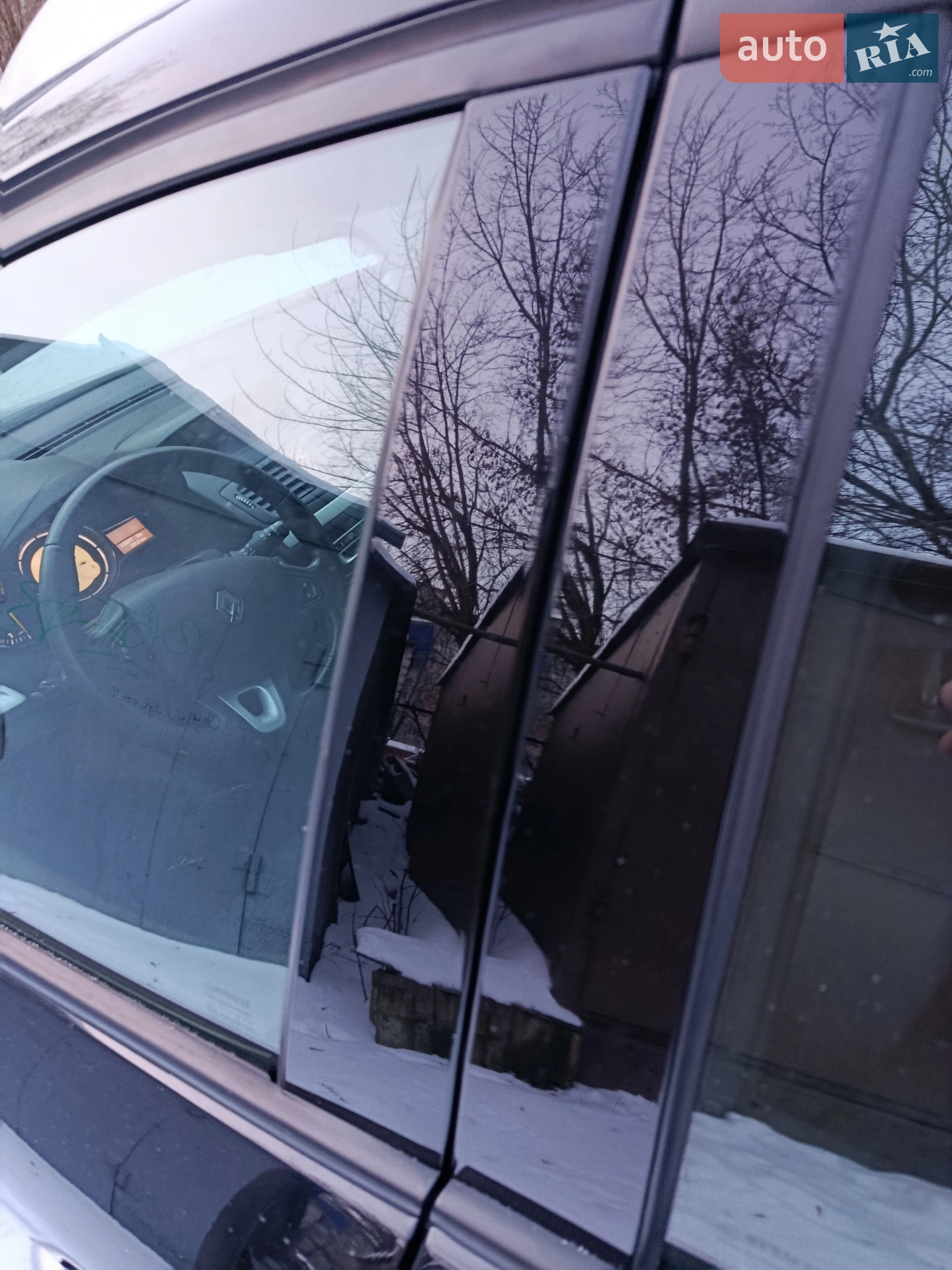 2011 Renault Megane - мініатюра 35