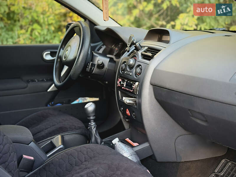 Универсал Renault Megane 2009 в Балаклее фото 10 Универсал Renault Megane 2009 в Балаклее