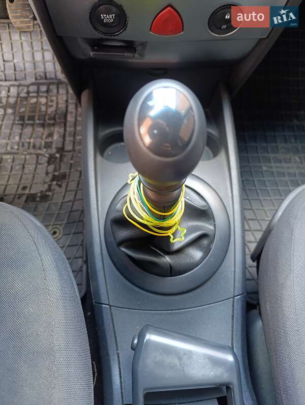 Хэтчбек Renault Megane 2006 в Львове фото 70 Хэтчбек Renault Megane 2006 в Львове