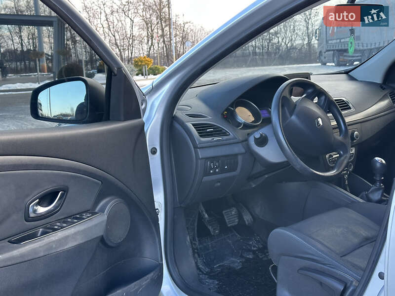 Універсал Renault Megane 2010 в Луцьку фото 4 Універсал Renault Megane 2010 в Луцьку