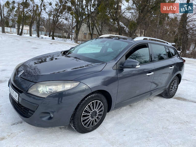 Універсал Renault Megane 2010 в Львові фото 6 Універсал Renault Megane 2010 в Львові
