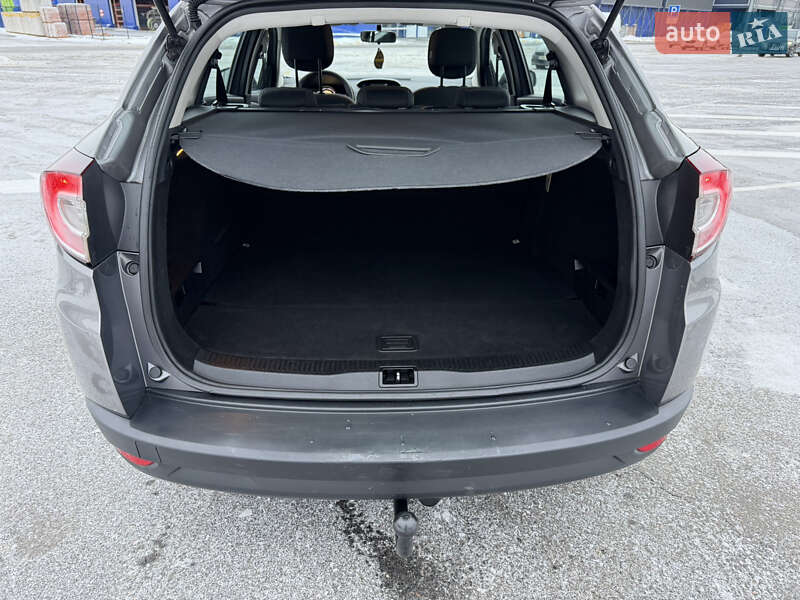 Універсал Renault Megane 2010 в Полтаві фото 39 Універсал Renault Megane 2010 в Полтаві