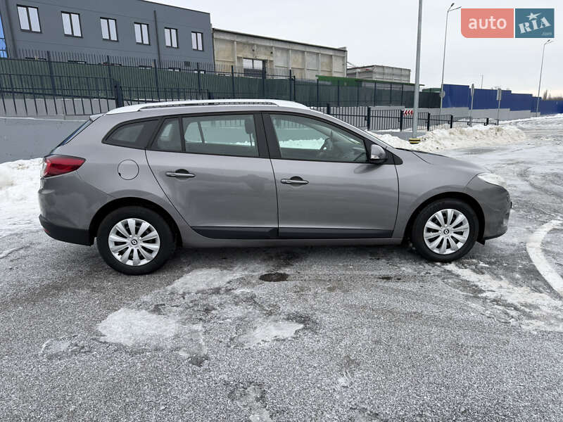 Універсал Renault Megane 2010 в Полтаві фото 124 Універсал Renault Megane 2010 в Полтаві