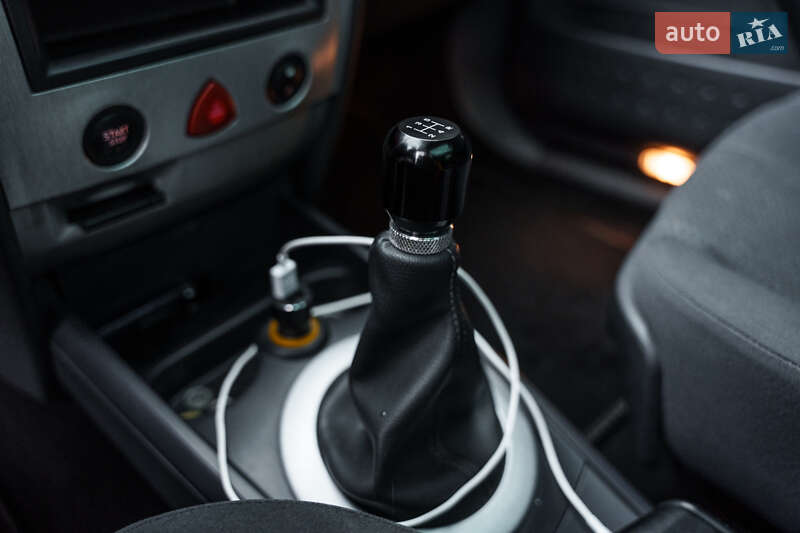 Кабріолет Renault Megane 2004 в Києві