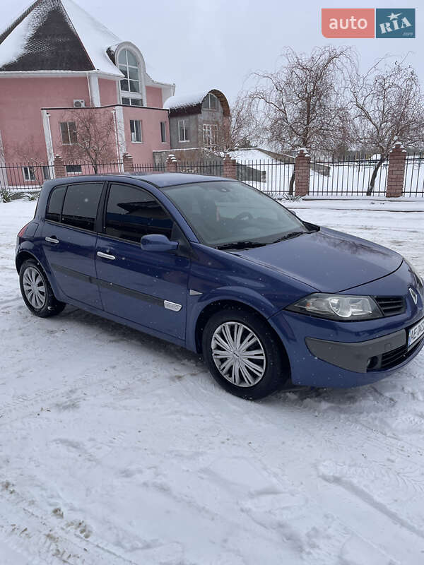 Хэтчбек Renault Megane 2004 в Каменском фото 4 Хэтчбек Renault Megane 2004 в Каменском