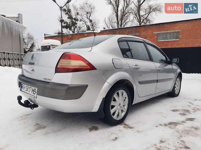 Седан Renault Megane 2006 в Лубнах