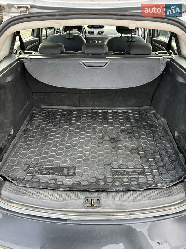 Универсал Renault Megane 2012 в Николаеве фото 14 Универсал Renault Megane 2012 в Николаеве