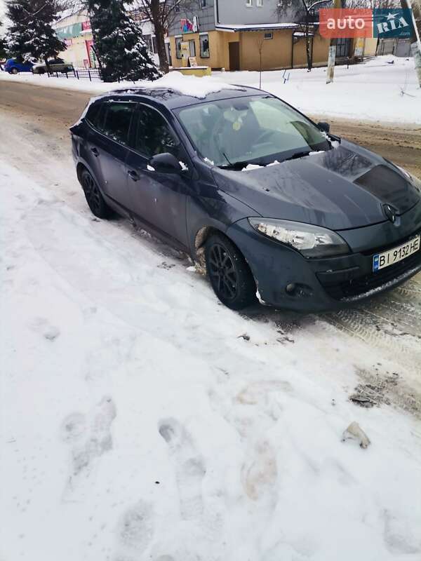 Хэтчбек Renault Megane 2011 в Полтаве