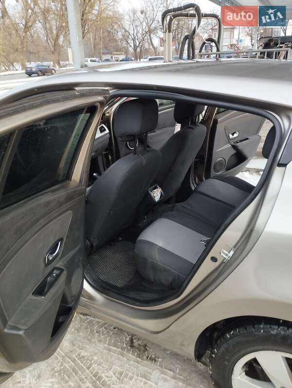 Хэтчбек Renault Megane 2010 в Хмельницком фото 12 Хэтчбек Renault Megane 2010 в Хмельницком