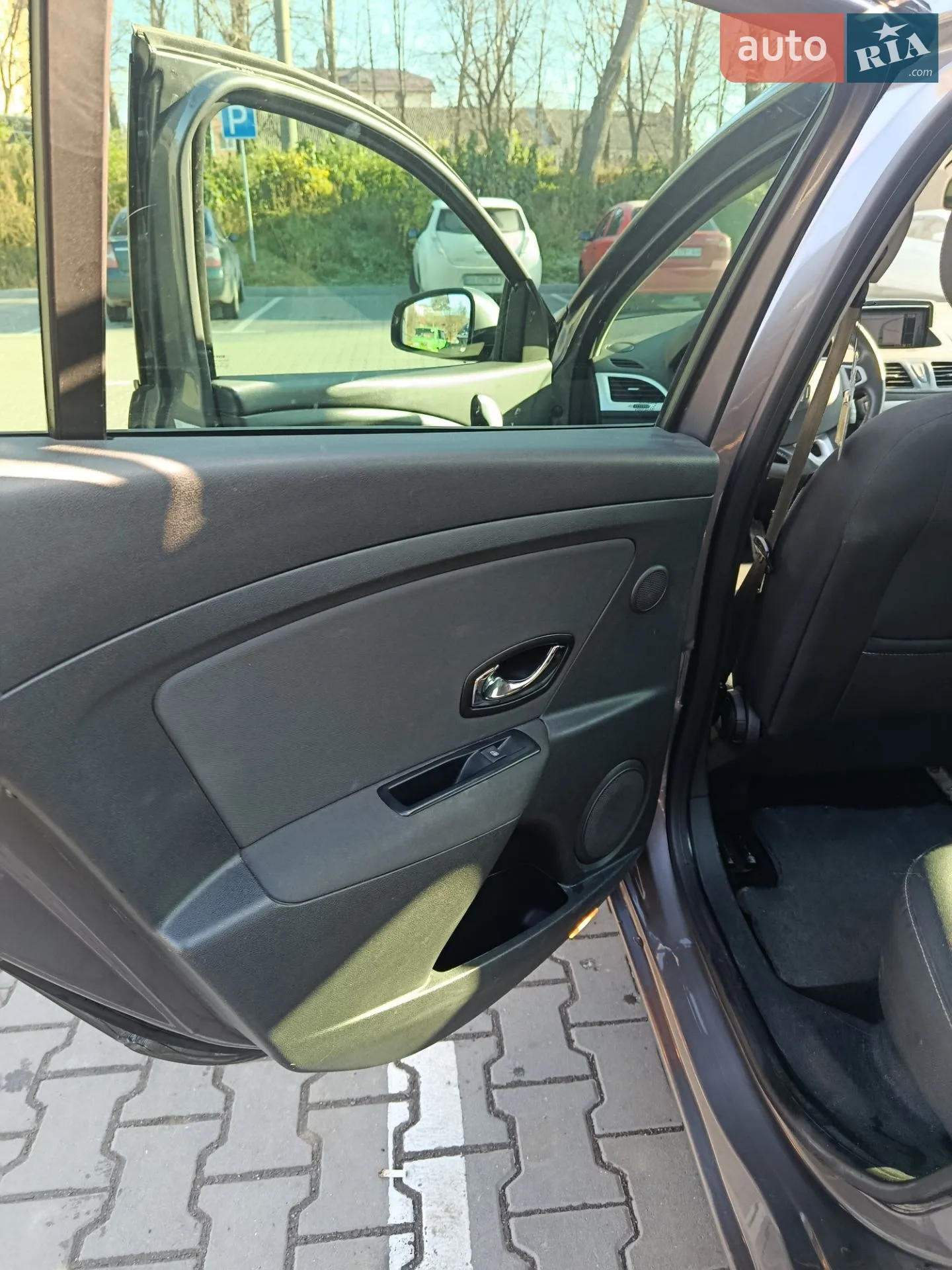 2012 Renault Megane - мініатюра 17