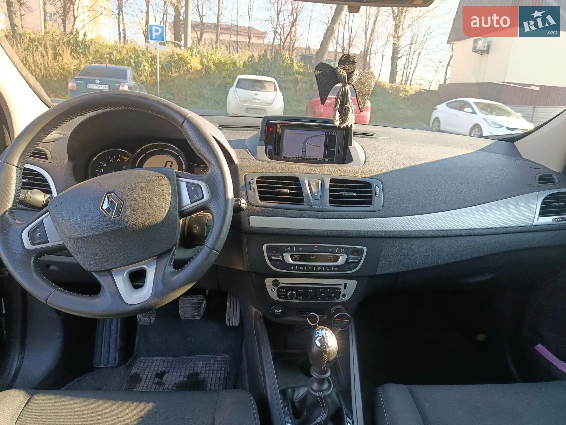 2012 Renault Megane - мініатюра 18
