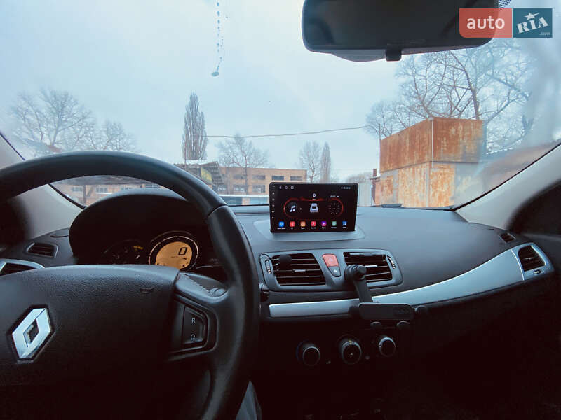 Хэтчбек Renault Megane 2009 в Кропивницком фото 5 Хэтчбек Renault Megane 2009 в Кропивницком