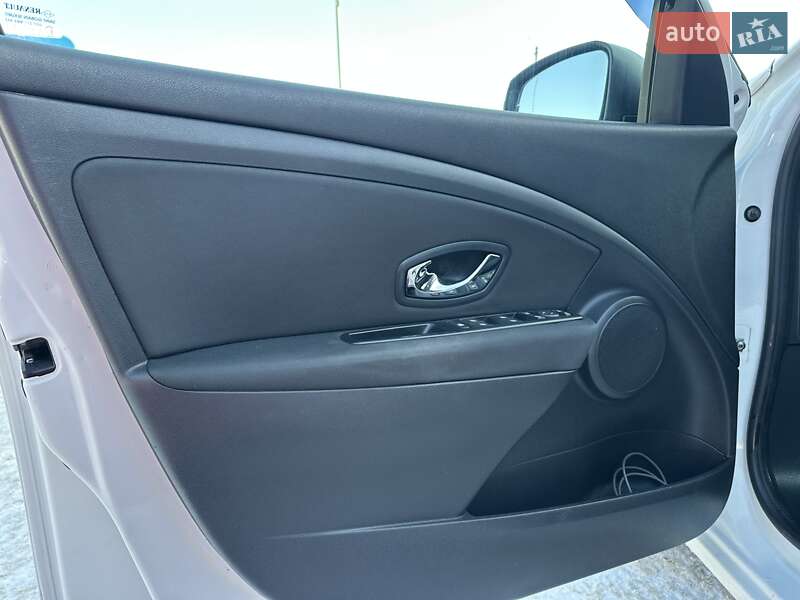 Универсал Renault Megane 2014 в Киеве