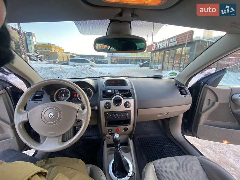 Кабриолет Renault Megane 2004 в Киеве