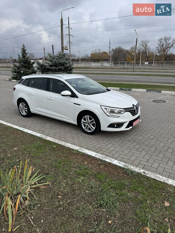 Универсал Renault Megane 2019 в Запорожье фото 5 Универсал Renault Megane 2019 в Запорожье