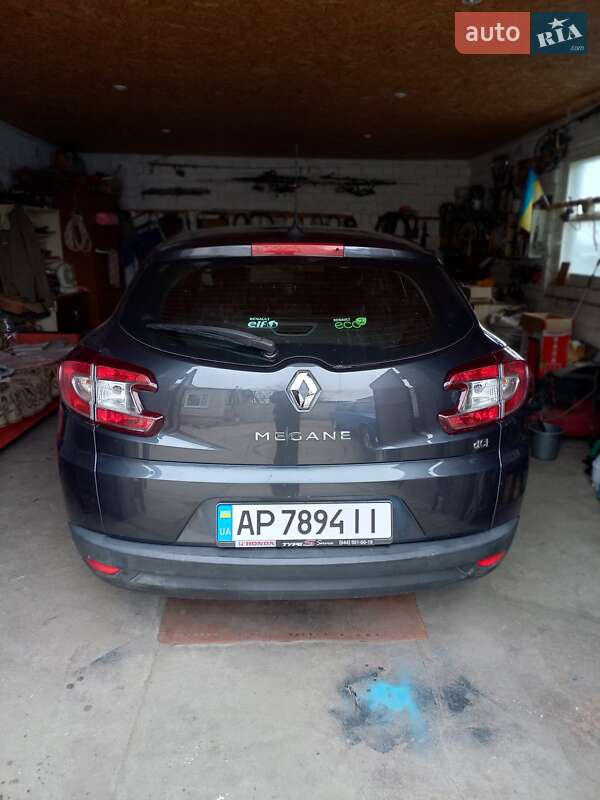 Универсал Renault Megane 2014 в Томаковке