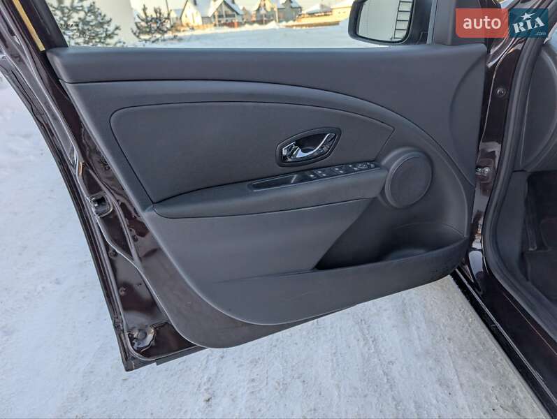 Универсал Renault Megane 2015 в Луцке