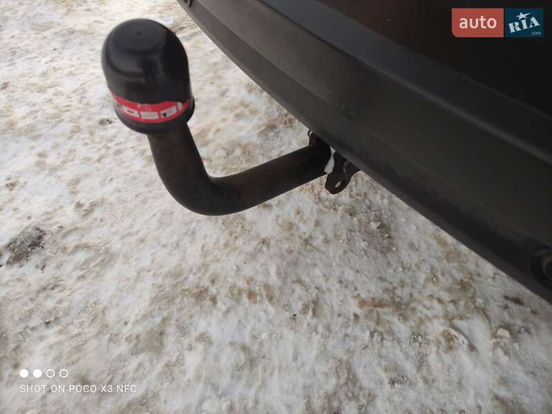 Универсал Renault Megane 2012 в Змиеве фото 23 Универсал Renault Megane 2012 в Змиеве