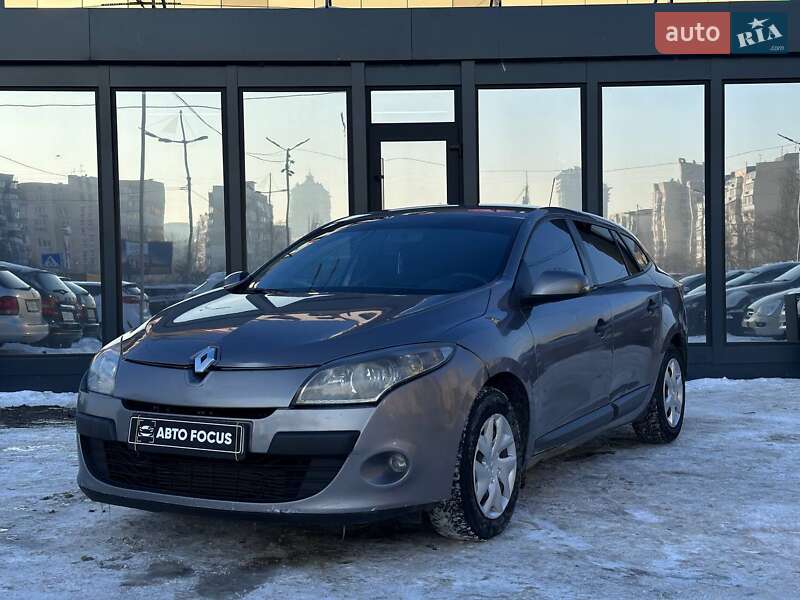 Универсал Renault Megane 2011 в Киеве фото 4 Универсал Renault Megane 2011 в Киеве